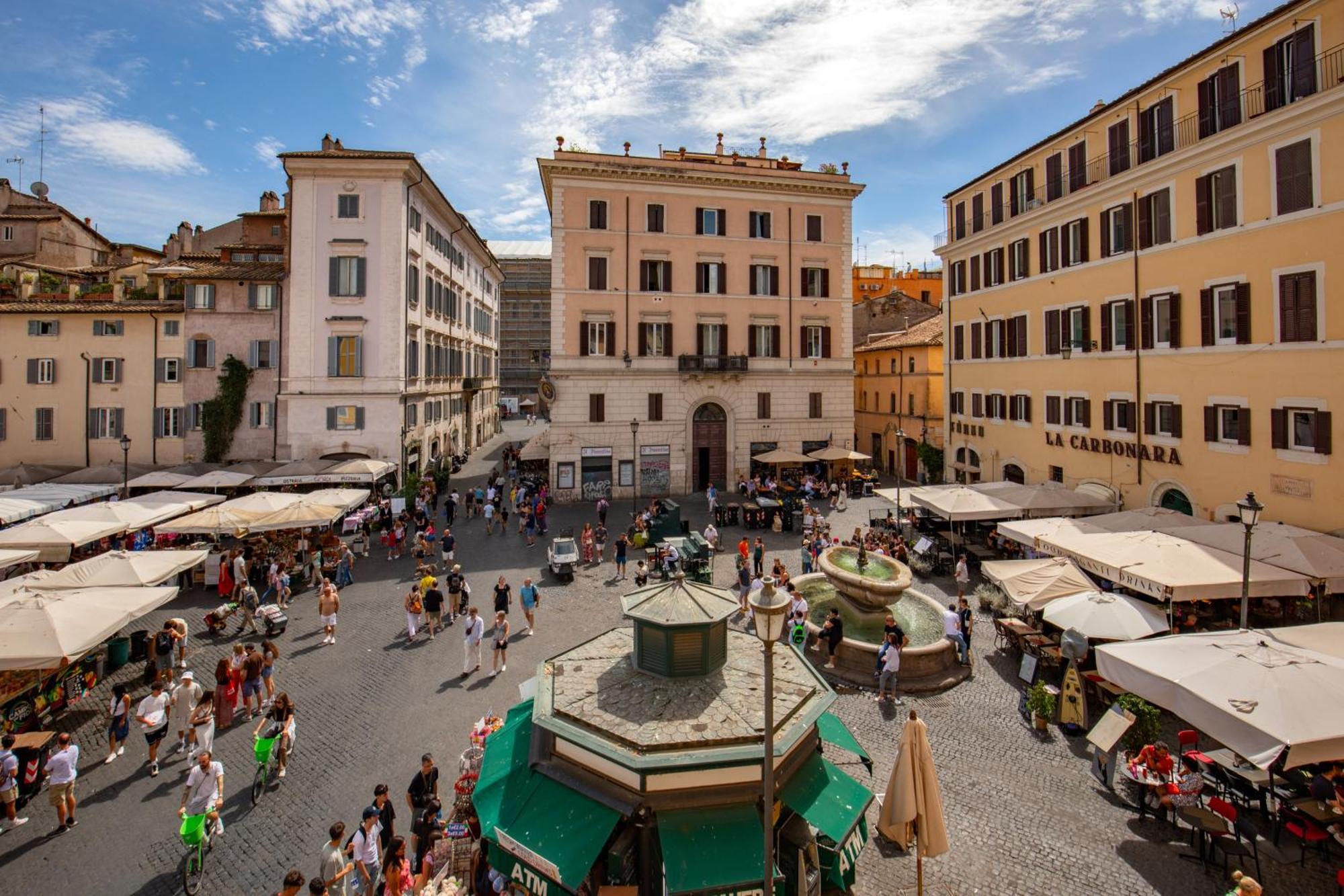 Boutique Hotel Campo De' Fiori — Photos 1